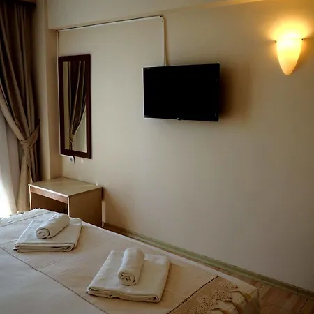 阿特拉斯酒店 酒店 Çeşme