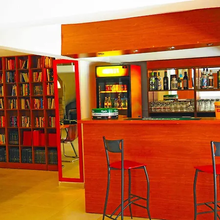 酒店 阿特拉斯酒店 Çeşme